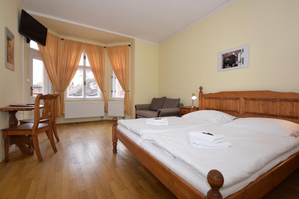 Pension Zamecka Apartma - Castle Apartments Cesky Krumlov Exterior photo