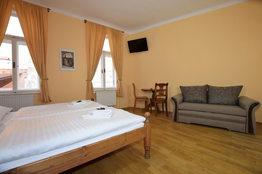 Pension Zamecka Apartma - Castle Apartments Cesky Krumlov Exterior photo